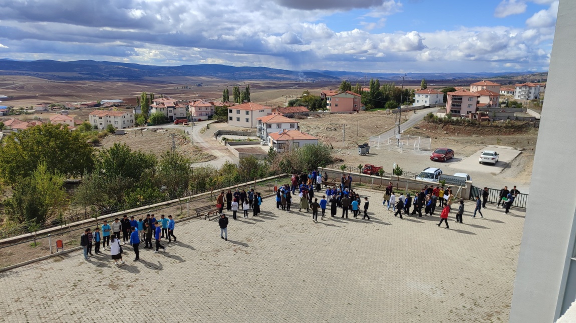 OKULUMUZDA DEPREM TATBİKATI YAPILDI.